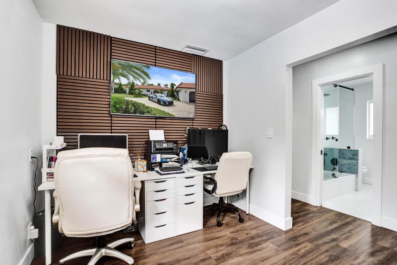  Single Family Homes Photo 25:  Deerfield Beach,  FL 33441