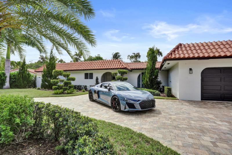  Single Family Homes Photo 3:  Deerfield Beach,  FL 33441