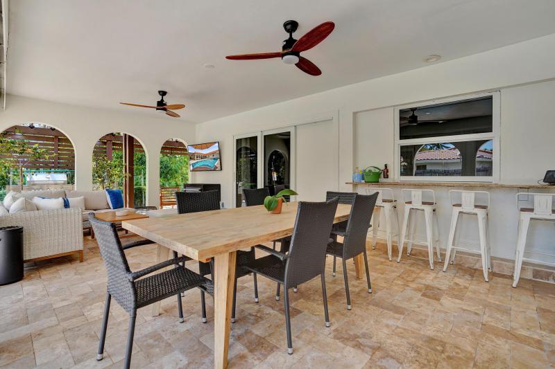  Single Family Homes Photo 30:  Deerfield Beach,  FL 33441