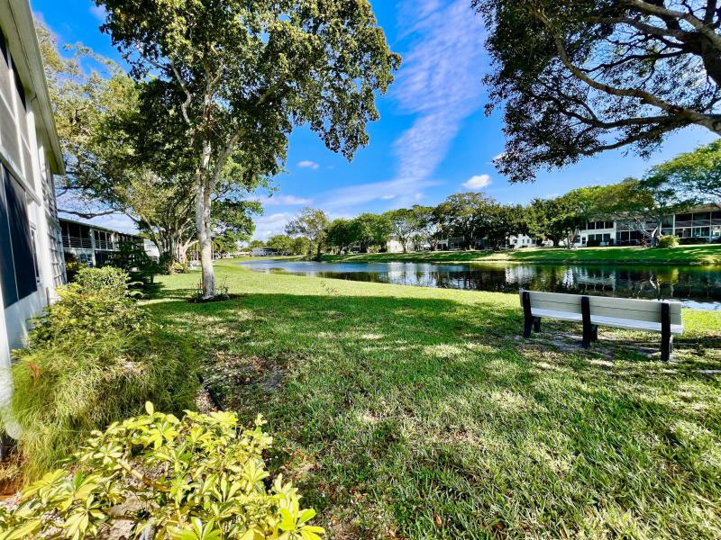  Condo & Townhome Photos