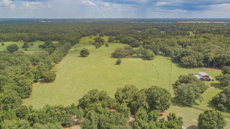  Commercial & Industrial Land Images 