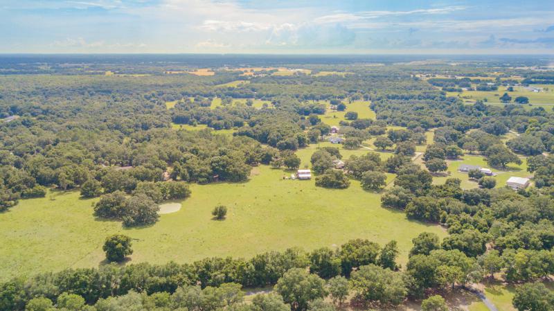  Commercial & Industrial Land Images 