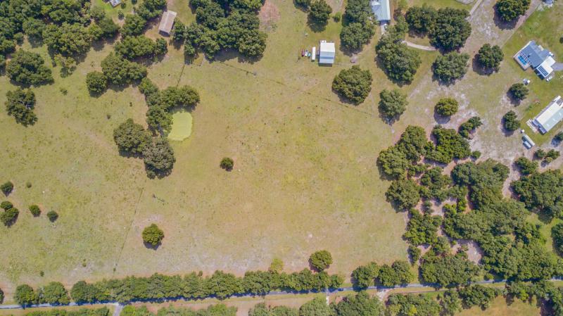  Commercial & Industrial Land Images 