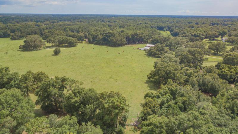  Commercial & Industrial Land Images 