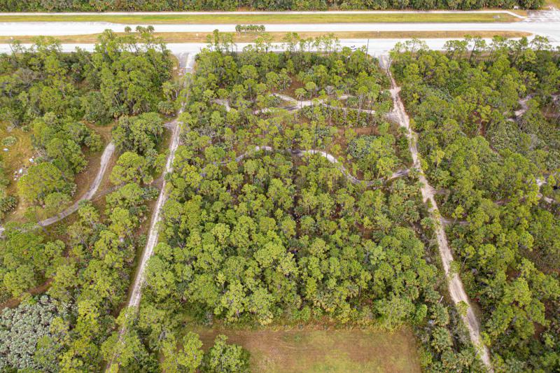  Commercial & Industrial Land Images 