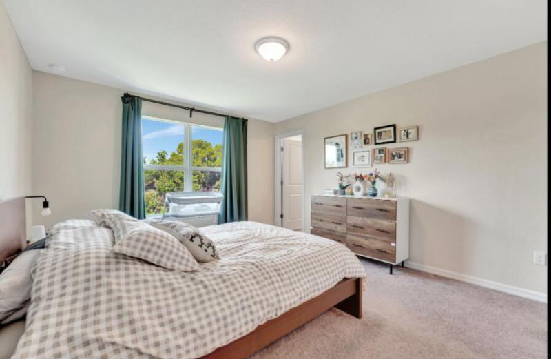  Condo & Townhome Photos