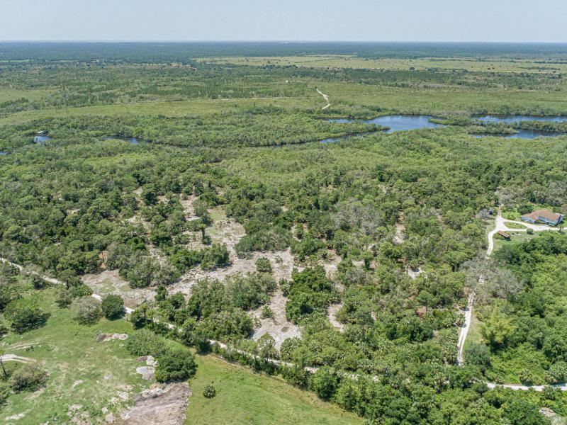  Commercial & Industrial Land Images 