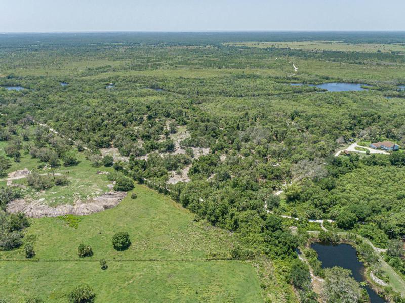  Commercial & Industrial Land Images 