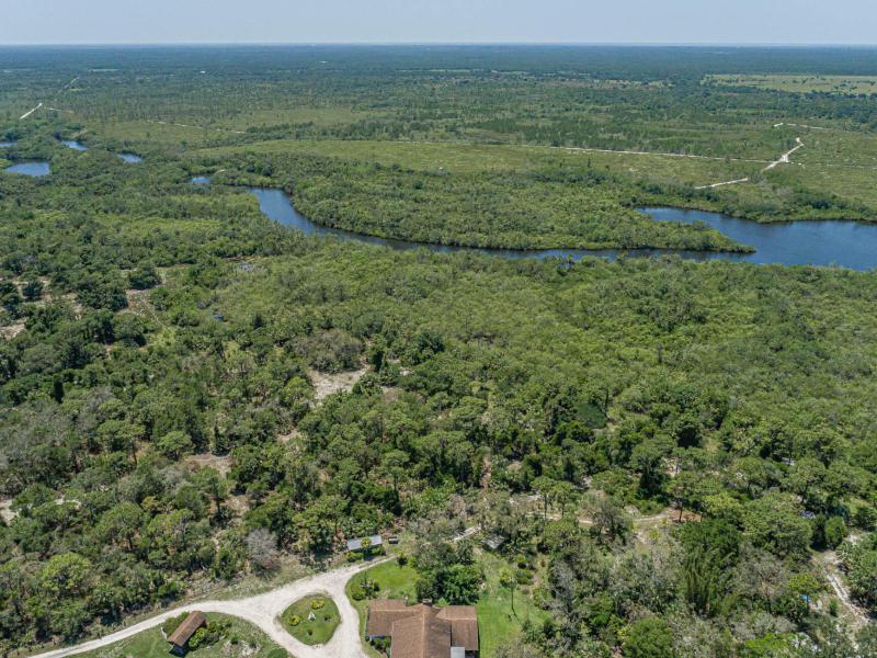  Commercial & Industrial Land Images 
