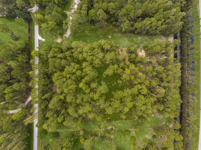  Commercial & Industrial Land Images 