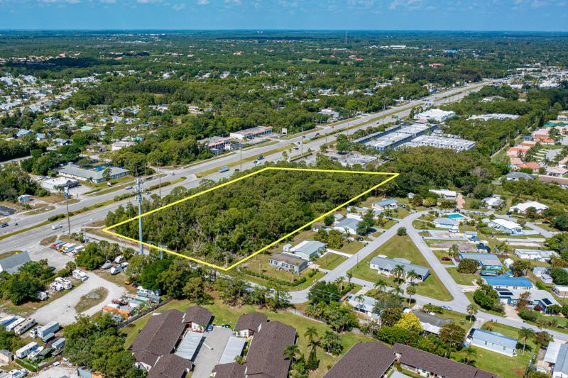  Commercial & Industrial Land Images 