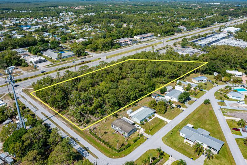  Commercial & Industrial Land Images 