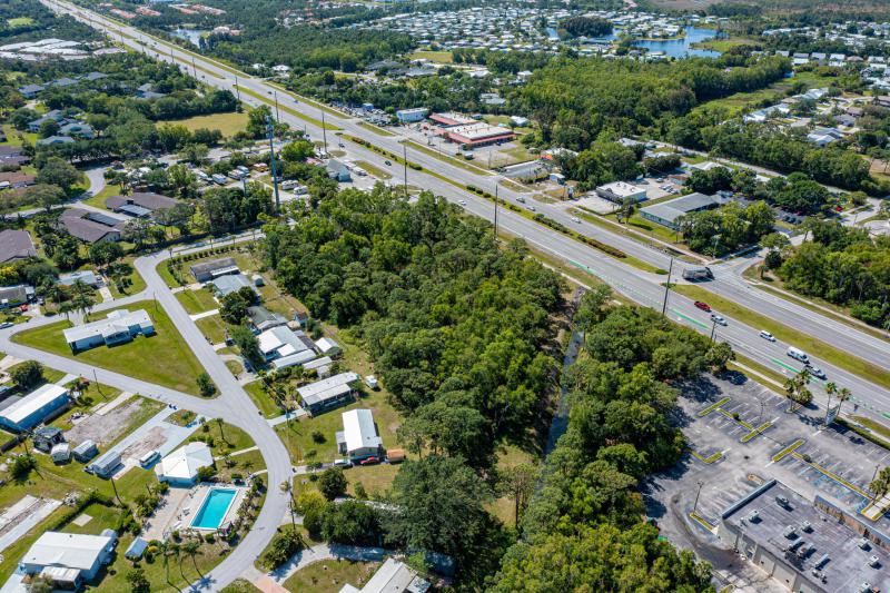  Commercial & Industrial Land Images 