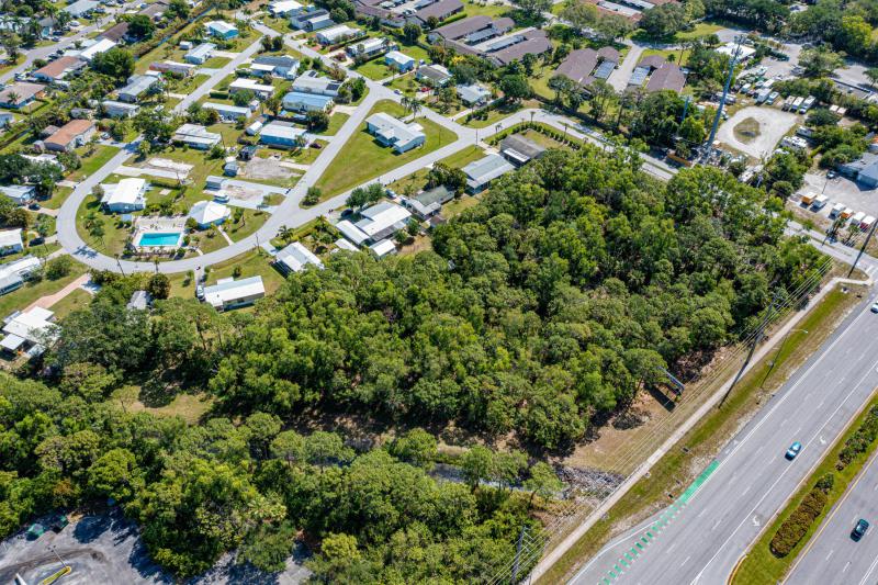  Commercial & Industrial Land Images 