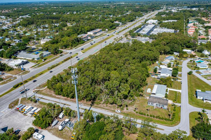  Commercial & Industrial Land Images 