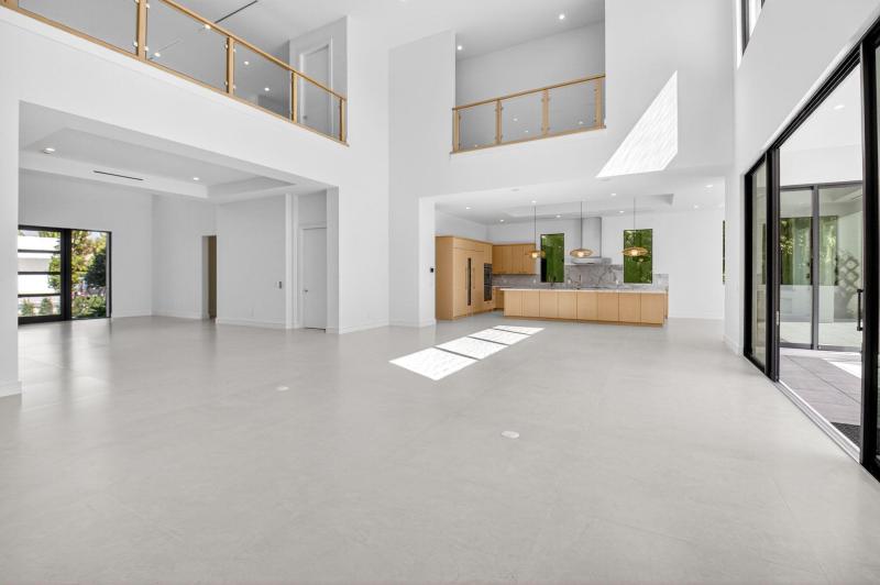  Single Family Homes Photo 11:  Boca Raton,  FL 33496
