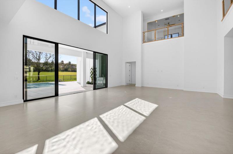  Single Family Homes Photo 9:  Boca Raton,  FL 33496
