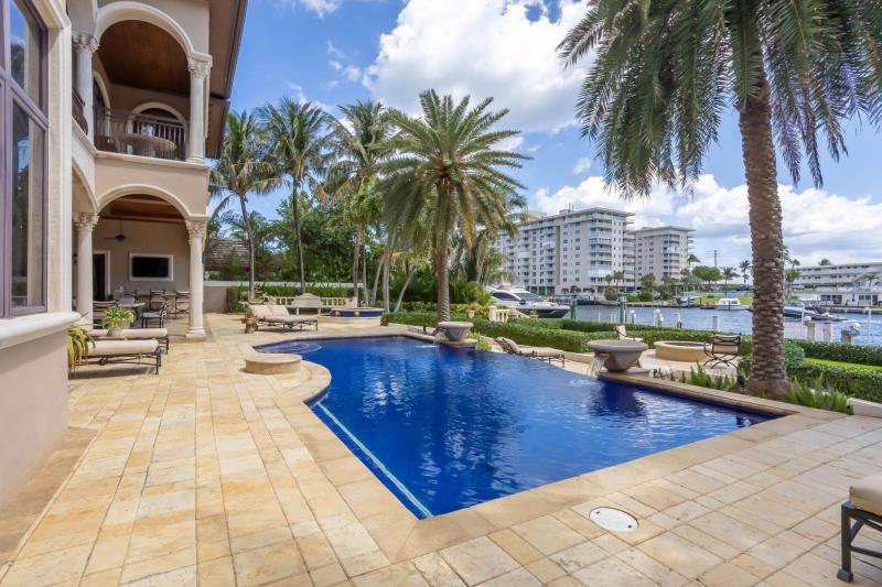  Single Family Homes Photo 105:  Lighthouse Point,  FL 33064