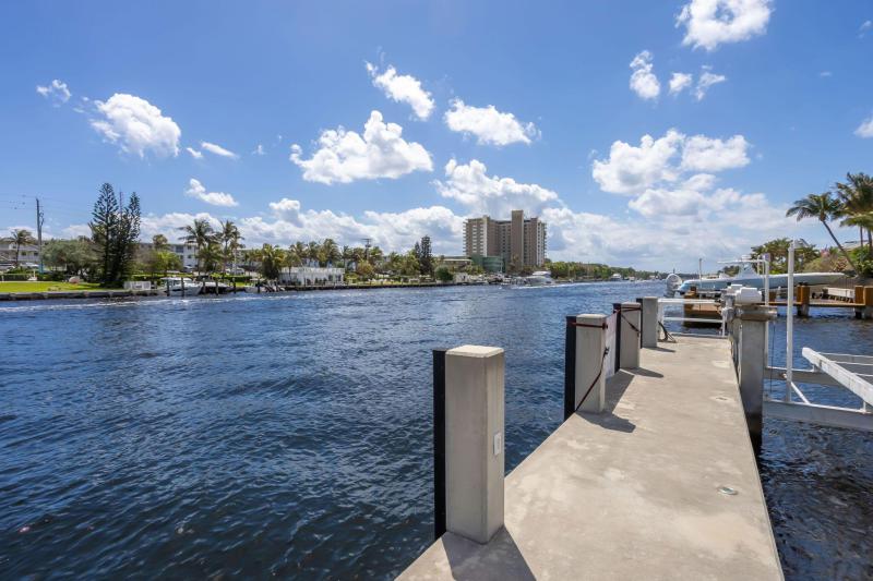  Single Family Homes Photo 113:  Lighthouse Point,  FL 33064