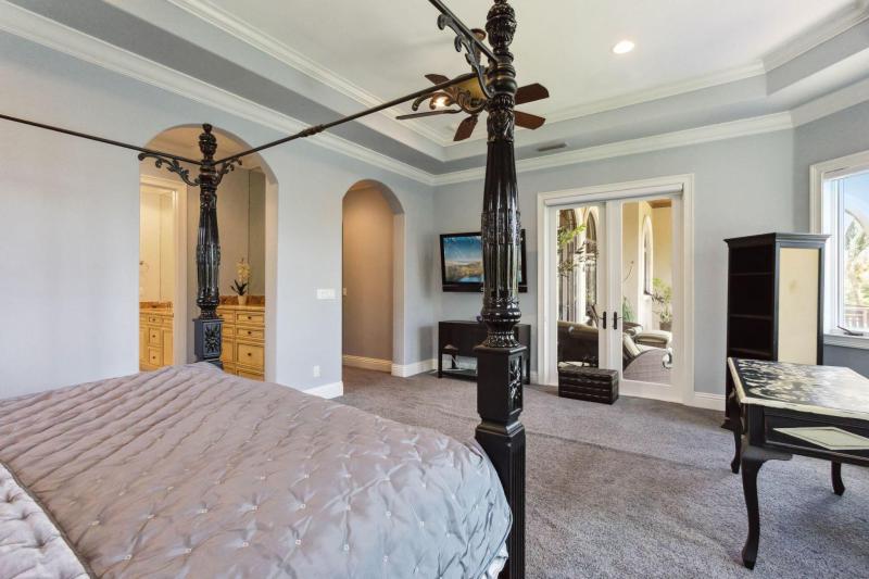  Single Family Homes Photo 75:  Lighthouse Point,  FL 33064