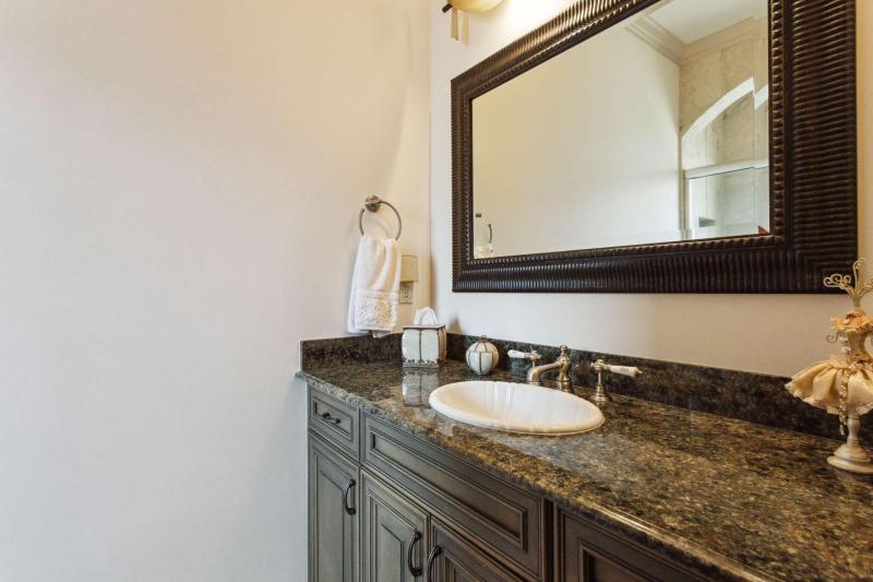  Single Family Homes Photo 86:  Lighthouse Point,  FL 33064