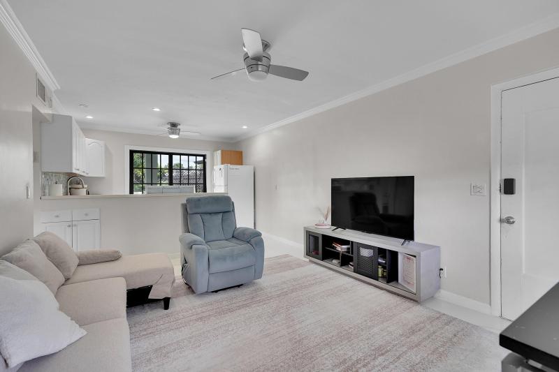 Duplex, Triplex and Fourplex Images