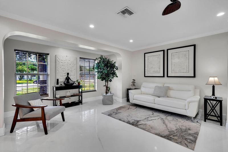 Duplex, Triplex and Fourplex Images