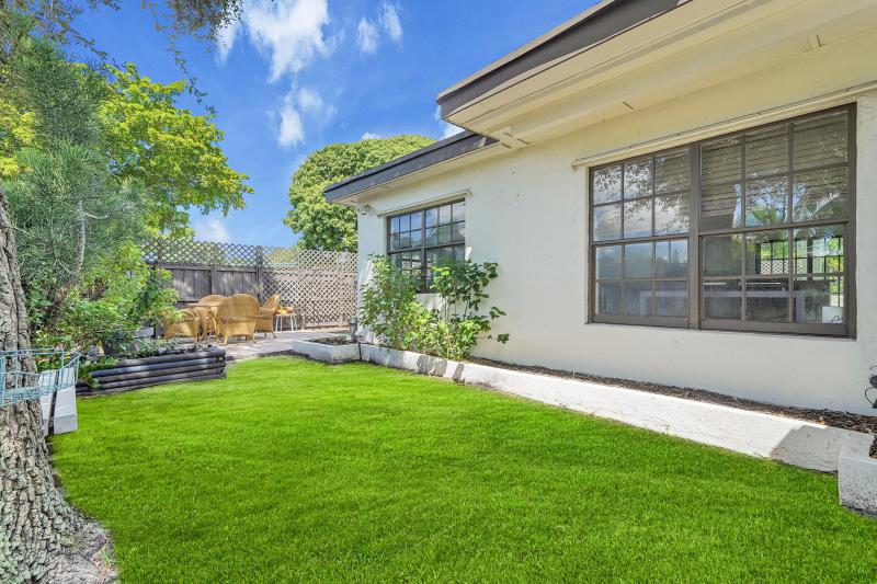 Duplex, Triplex and Fourplex Images