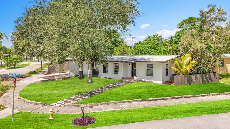 Duplex, Triplex and Fourplex Images