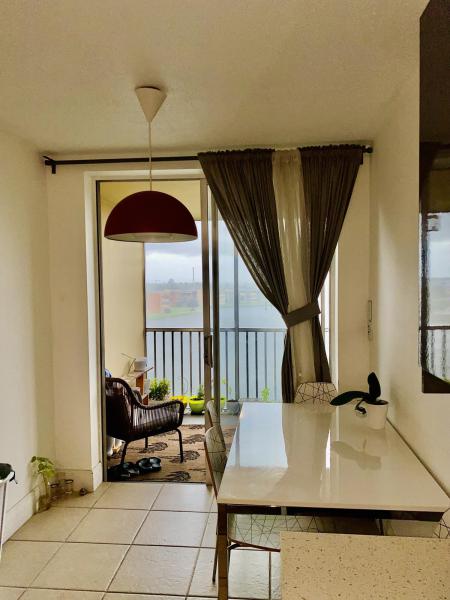  Condo & Townhome Photos