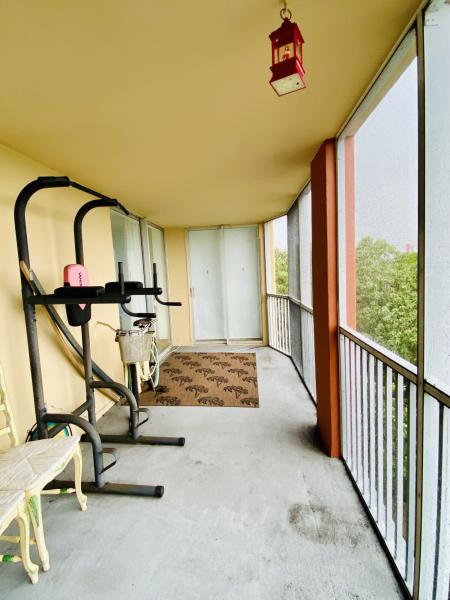  Condo & Townhome Photos