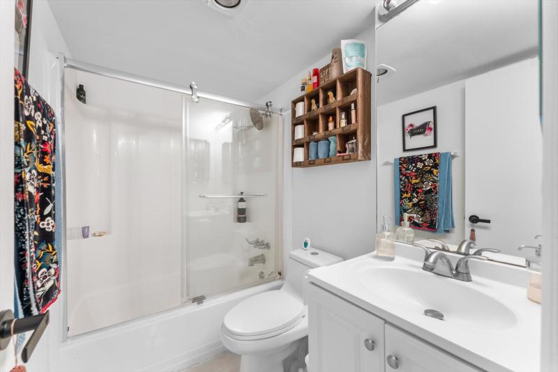  Condo & Townhome Photos