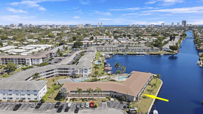  Condo & Townhome Photos