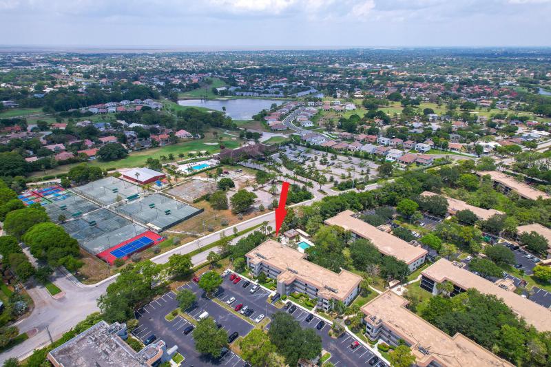  Condo & Townhome Photos