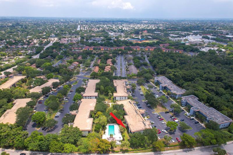  Condo & Townhome Photos