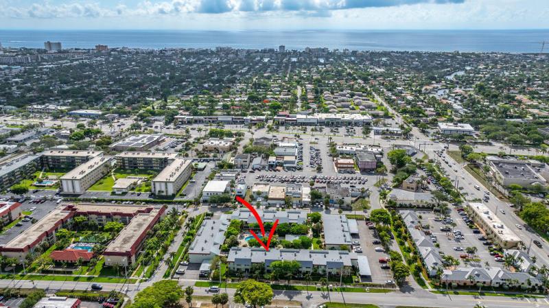  Condo & Townhome Photos