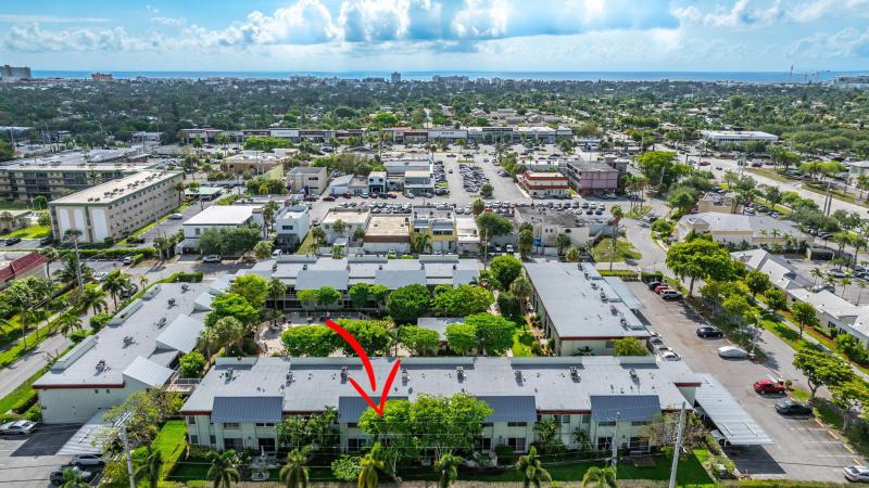  Condo & Townhome Photos
