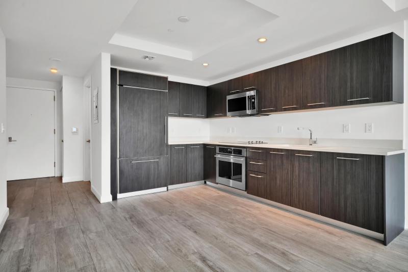  Condo & Townhome Photos