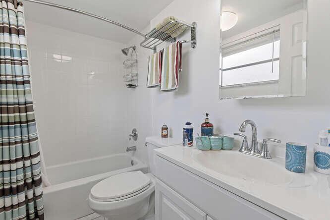  Condo & Townhome Photos