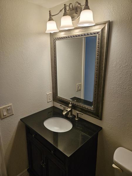  Condo & Townhome Photos