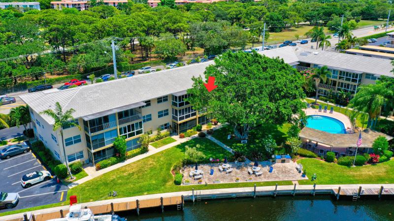  Condo & Townhome Photos