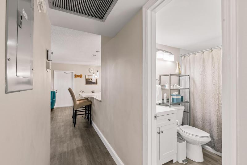 Condo & Townhome Photos