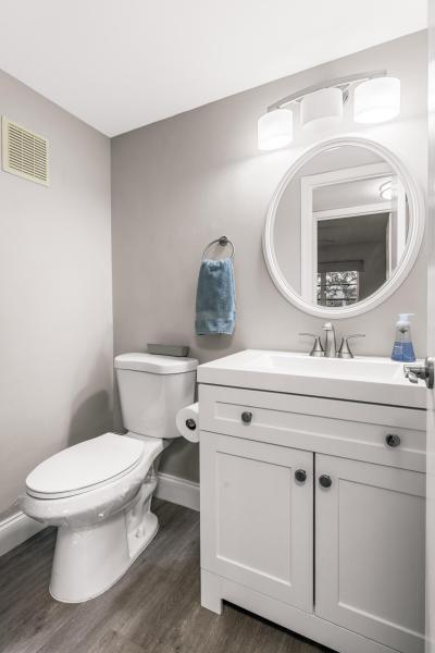  Condo & Townhome Photos
