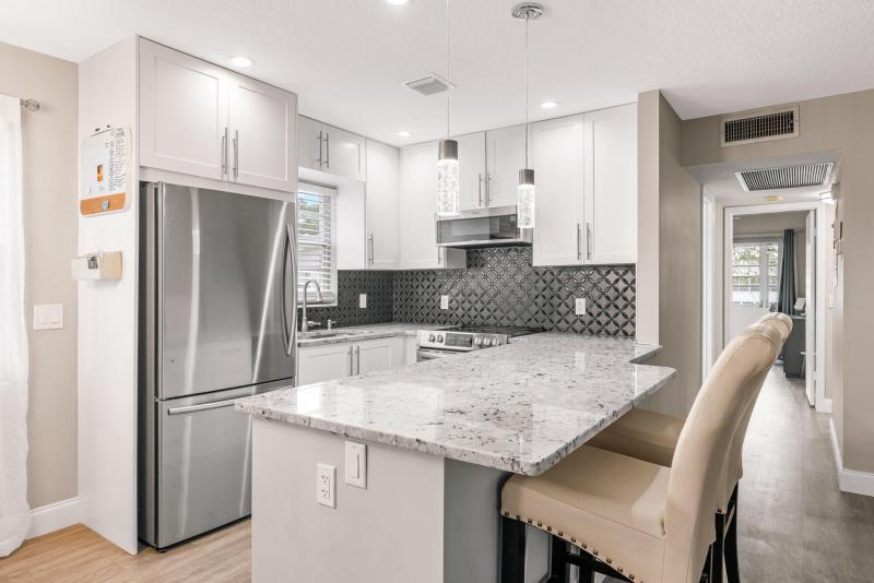  Condo & Townhome Photos