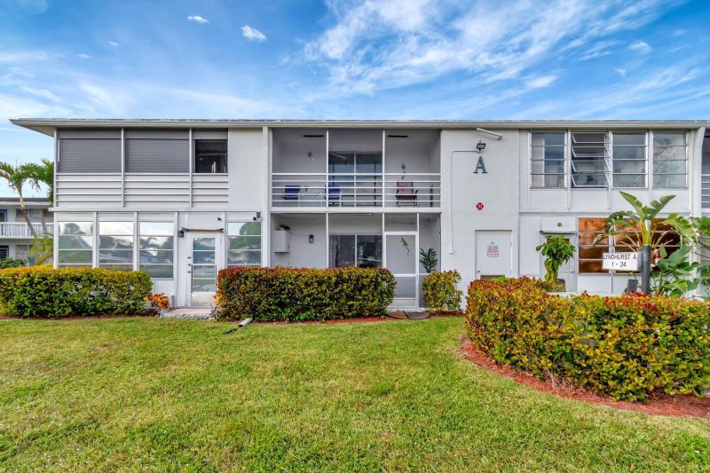  Condo & Townhome Photos