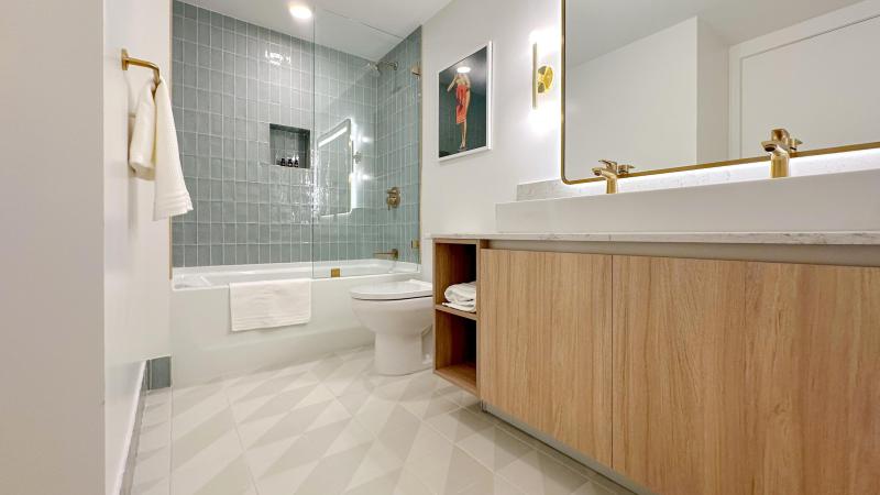  Condo & Townhome Photos
