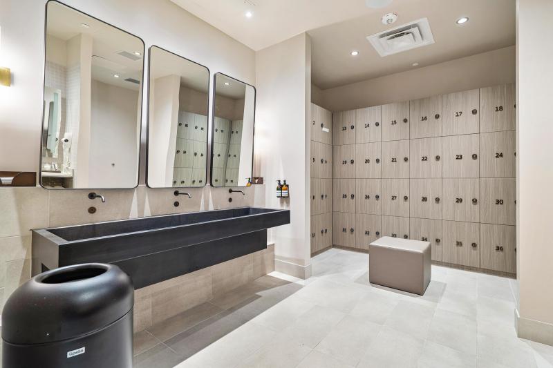  Condo & Townhome Photos