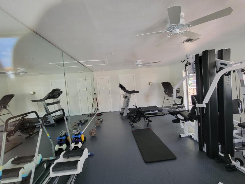  Condo & Townhome Photos