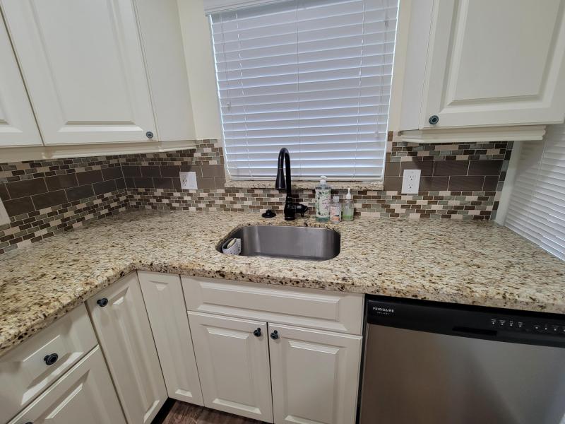  Condo & Townhome Photos