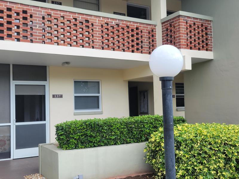  Condo & Townhome Photos